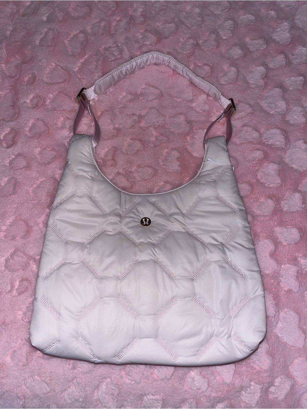 lululemon quilty pleasures shoulder bag mini
